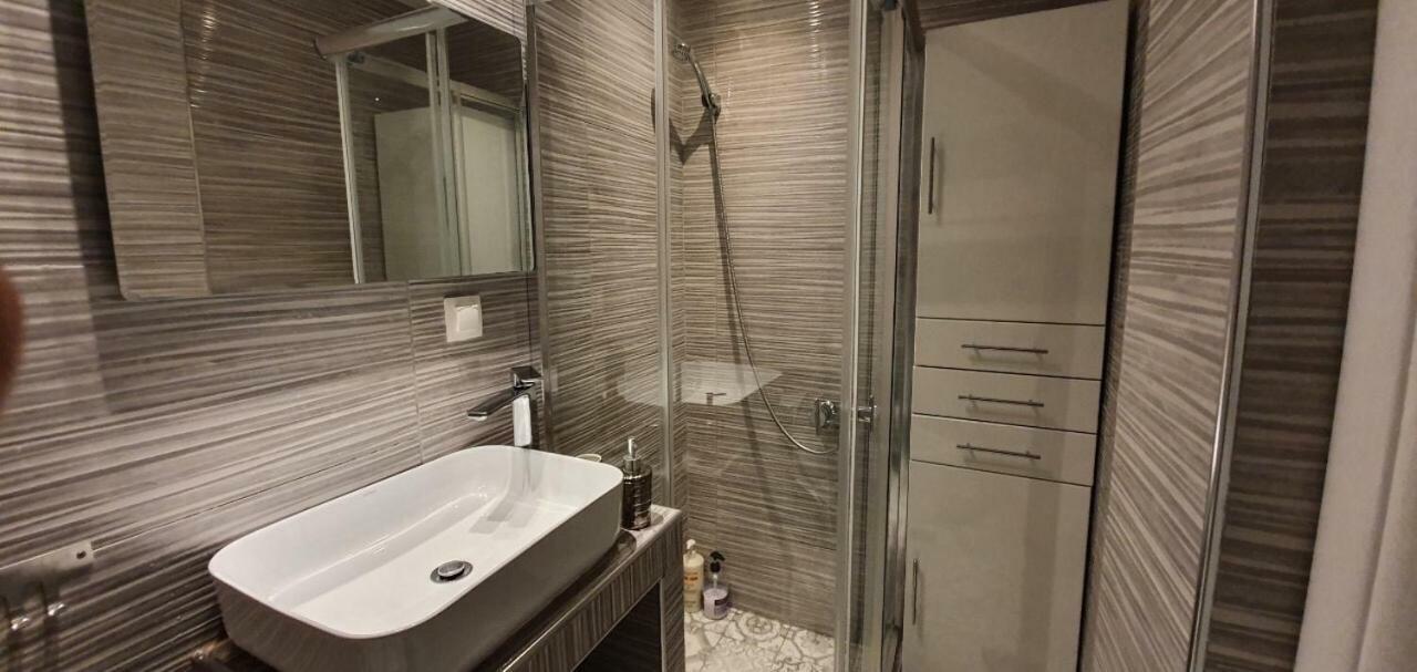 Vivian House Apartment Thessaloníki Ngoại thất bức ảnh
